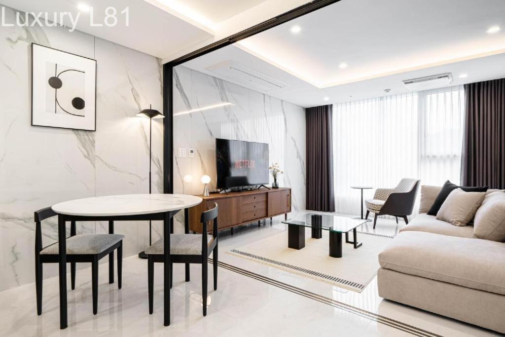 Angia Luxury Apartment Inside Landmark 81 Tower Hô Chi Minh-Ville Extérieur photo